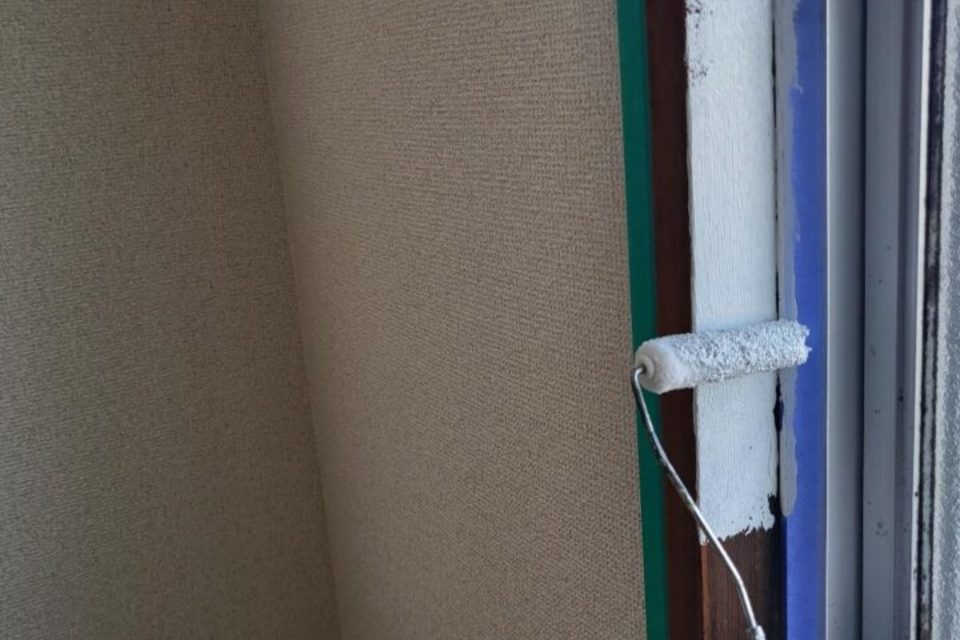 岡山市北区平野　Ｋ様アパート　室内窓枠塗装工事の画像