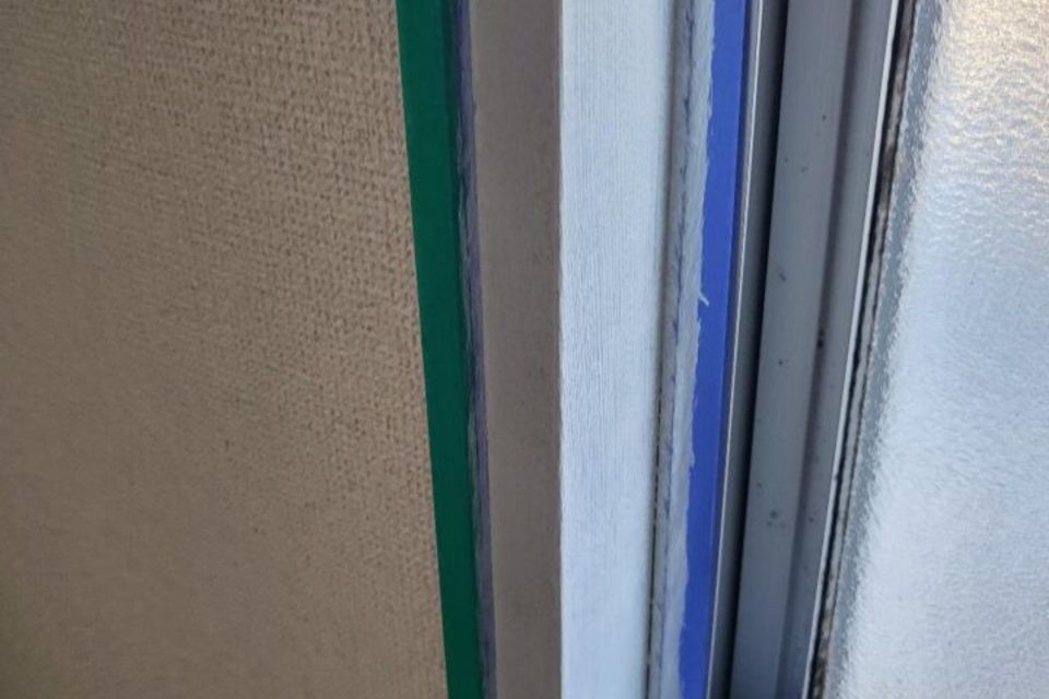 岡山市北区平野　Ｋ様アパート　室内窓枠塗装工事の画像