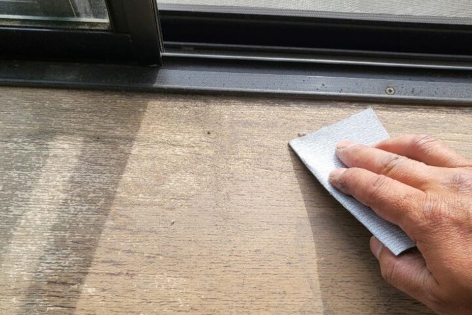 倉敷市呼松　Ｍ様邸　出窓天板塗装工事の画像