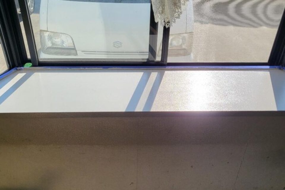 倉敷市呼松　Ｍ様邸　出窓天板塗装工事の画像