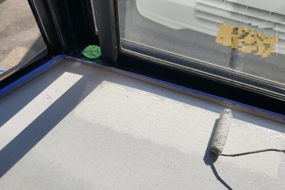 倉敷市呼松　Ｍ様邸　出窓天板塗装工事の画像