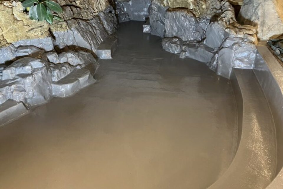 山口県萩市　ホテルＨ様　大浴場防水・室内塗装工事の画像