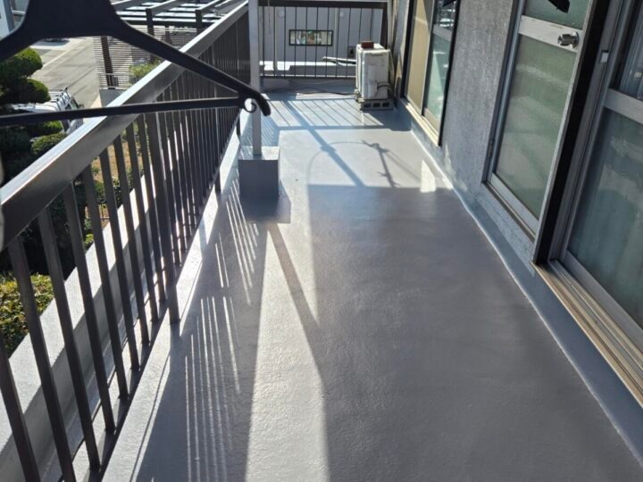 倉敷市　I様邸　ベランダ防水・波板新設工事の画像