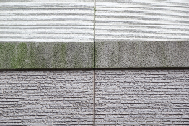 外壁の色あせは塗り替えサイン？の画像