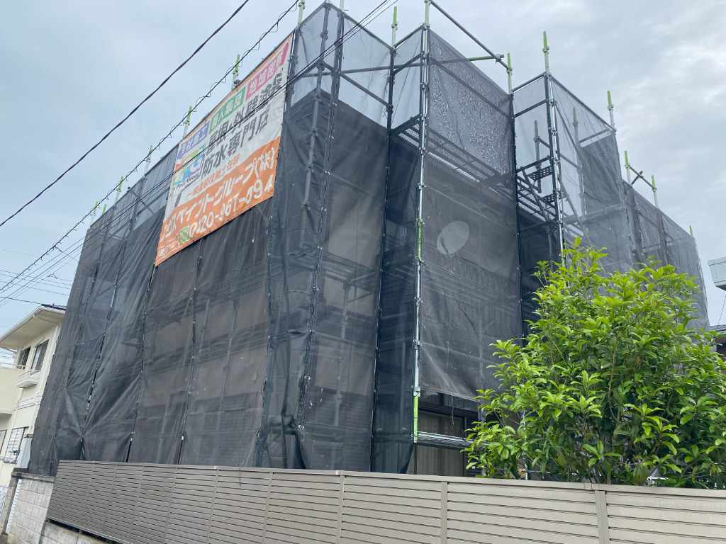 倉敷市K様邸🏠　屋根・外壁塗装工事着工しております✨の画像