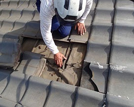 雨漏りのプロによる診断