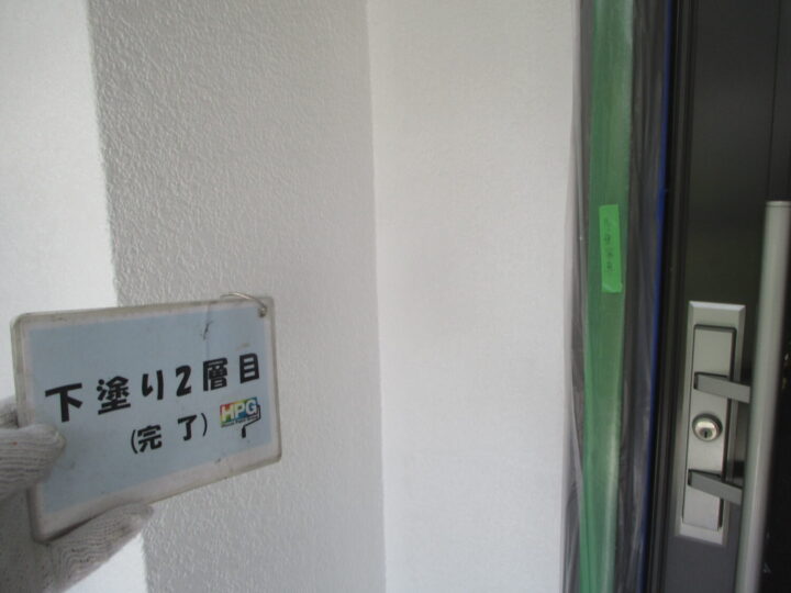 下塗り2層目完了