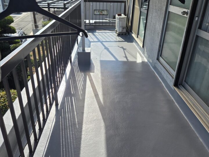 倉敷市　I様邸　ベランダ防水・波板新設工事